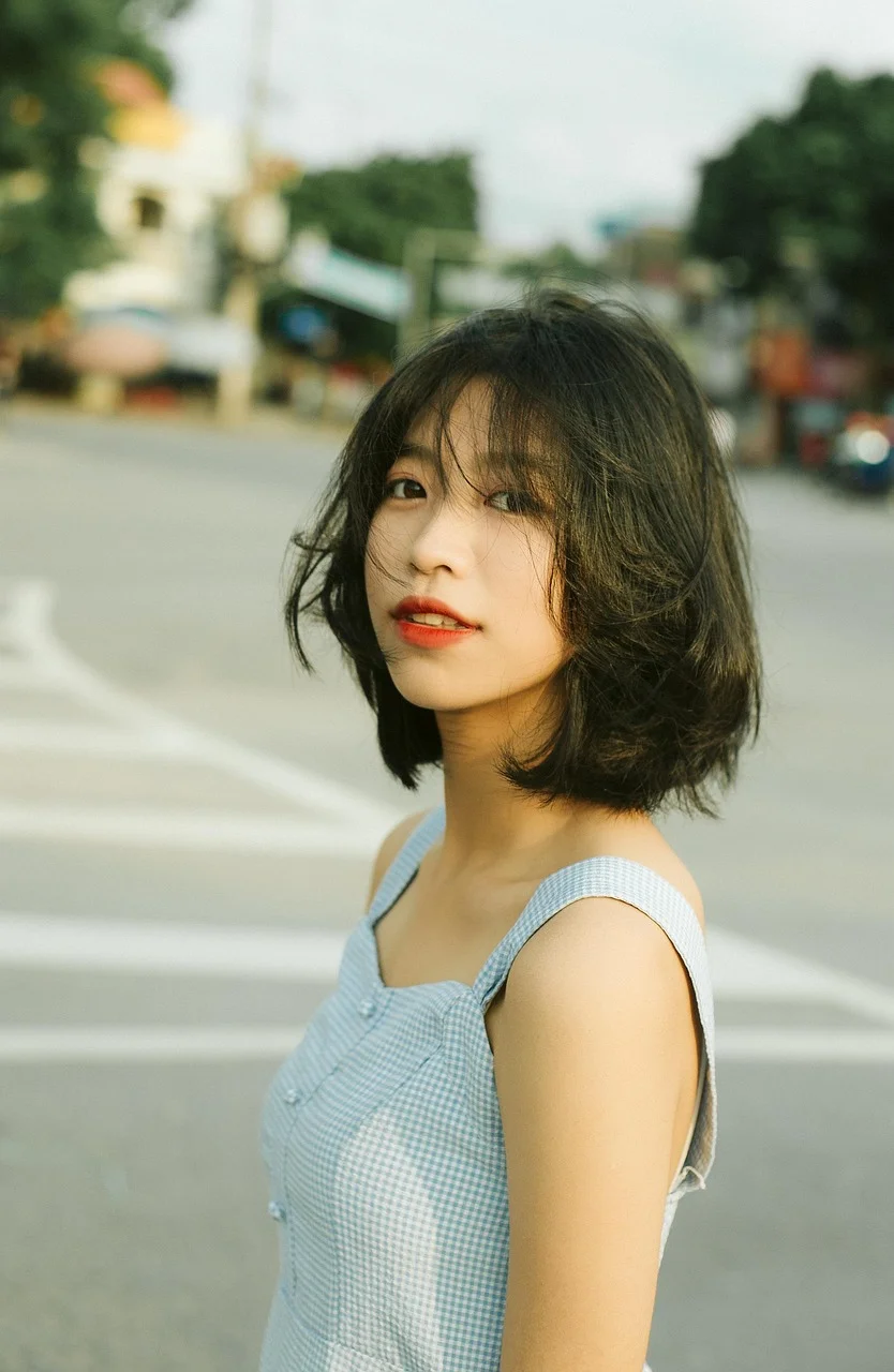 17c一起草传媒创始人张艺萌